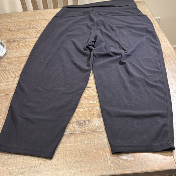 Lululemon fold over joggers - Picture 14 of 14